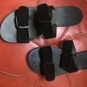 Everlane Black Suede Flat Sandals size 11